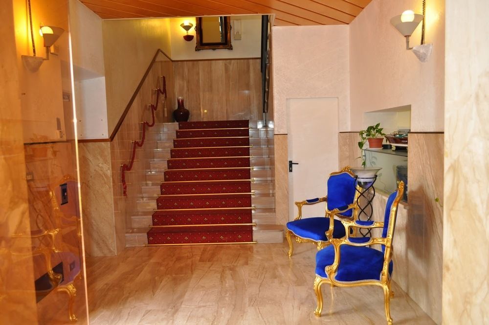 פסקיארה דל גארדה Hotel Oceano מראה חיצוני תמונה