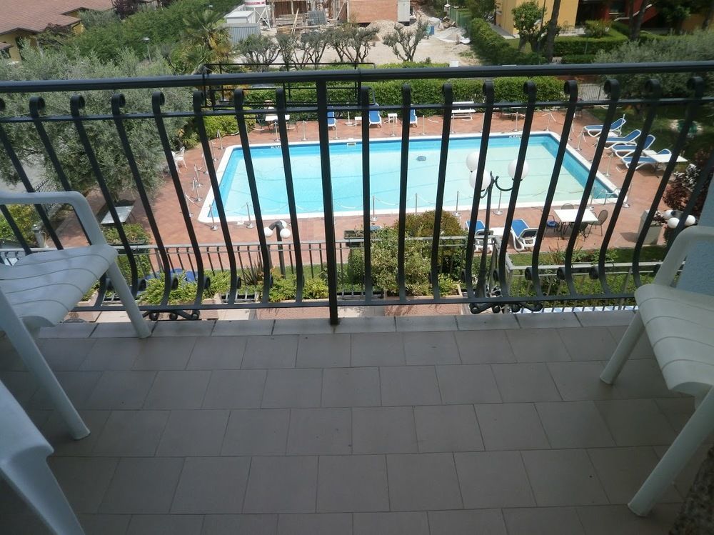 פסקיארה דל גארדה Hotel Oceano מראה חיצוני תמונה